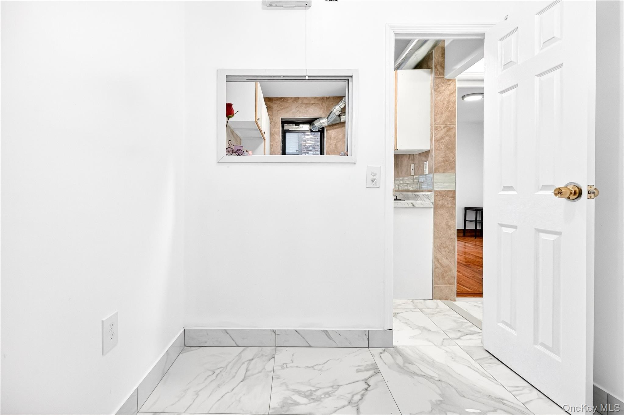 #14 photo, 495 East 178 street, Bronx , NY 10457