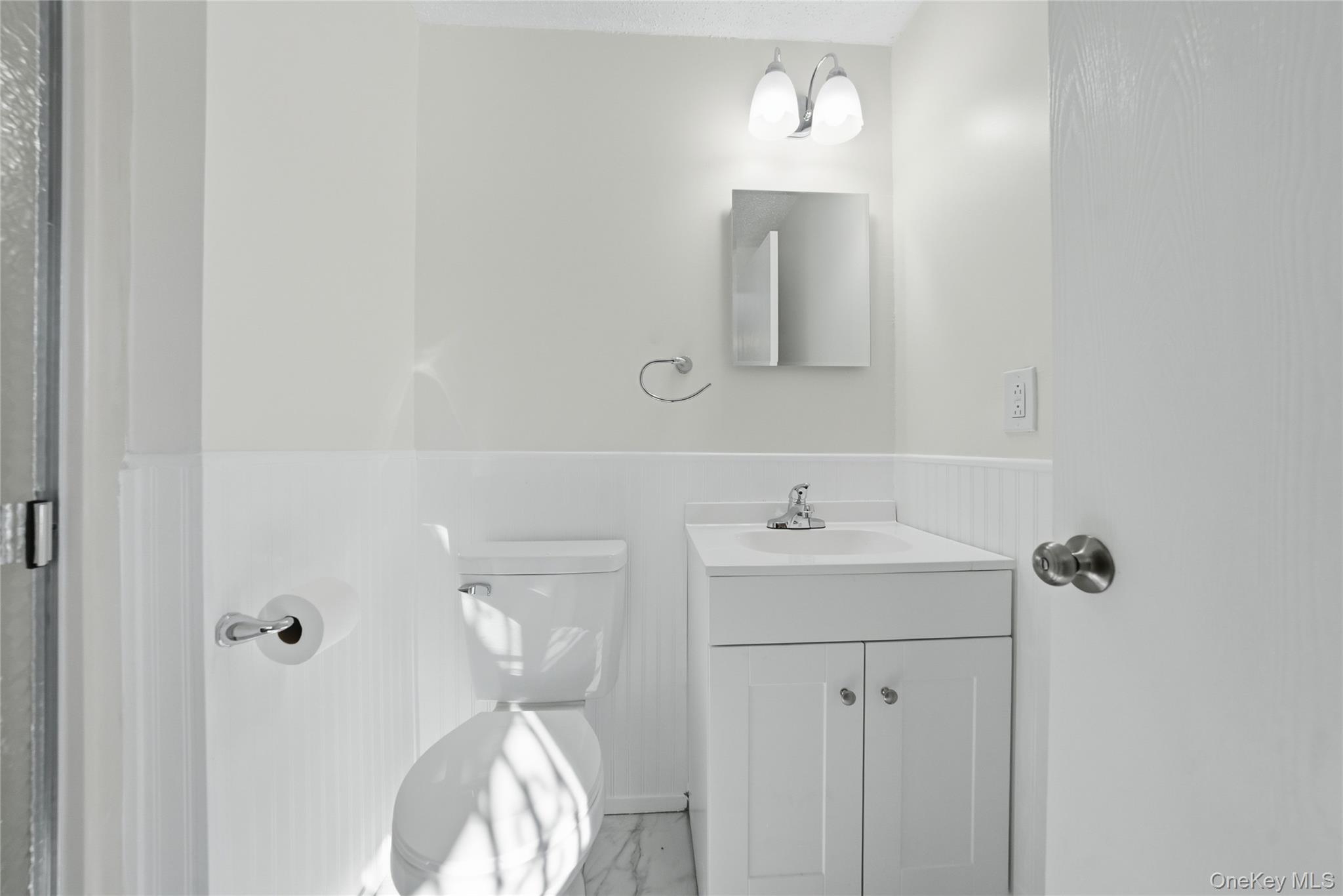 #10 photo, 1510 Crotona Park East, Bronx , NY 10460