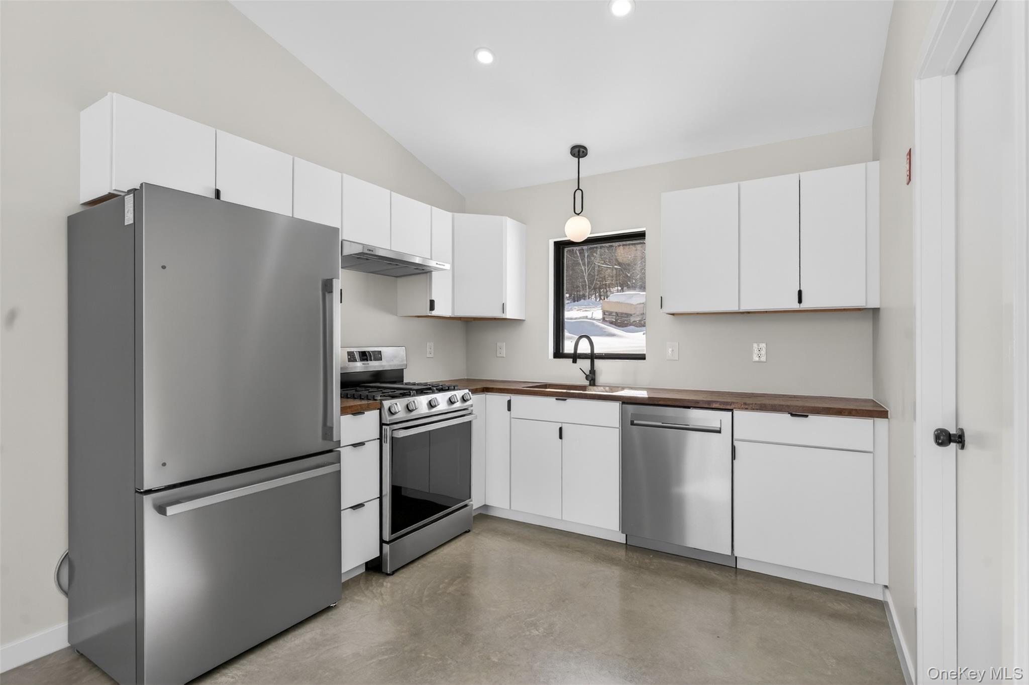 #11 photo, 349 High Point Mountain Road, Olivebridge , NY 12461