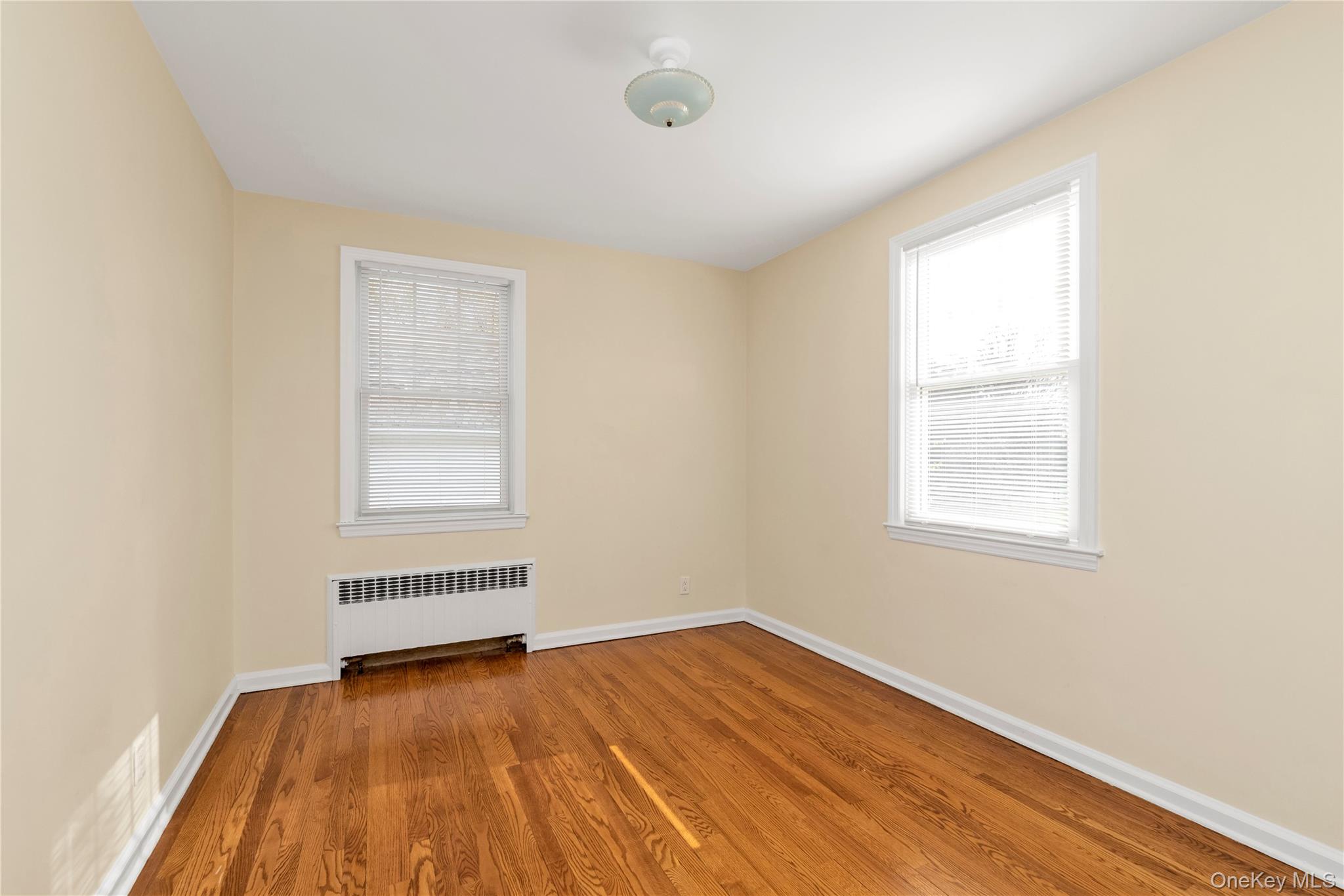 #14 photo, 19 Anstice Street, Oyster Bay , NY 11771