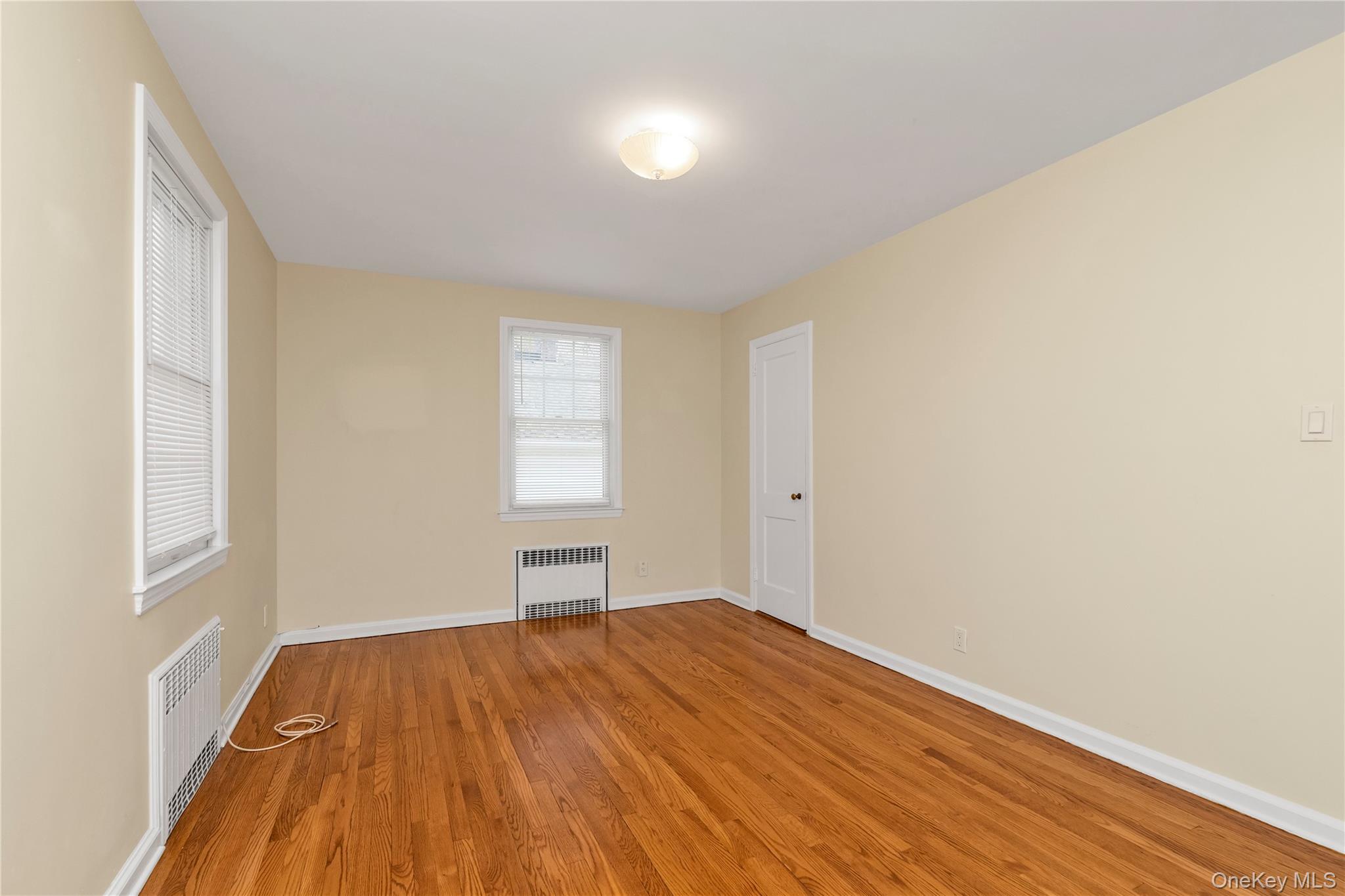 #15 photo, 19 Anstice Street, Oyster Bay , NY 11771