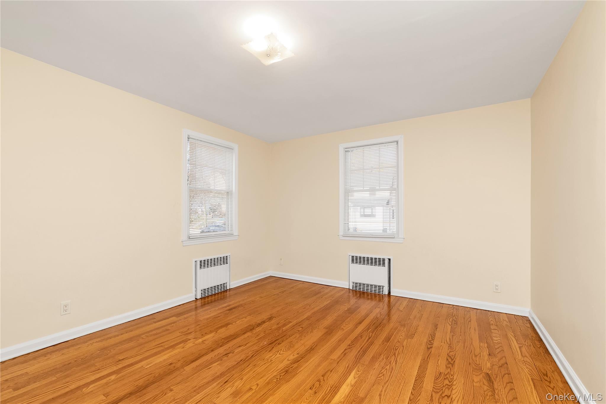 #17 photo, 19 Anstice Street, Oyster Bay , NY 11771