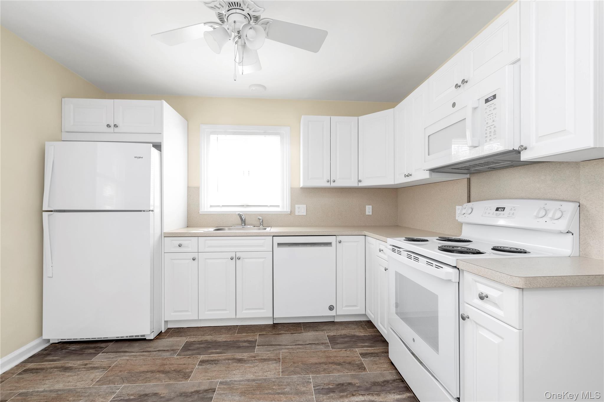 #8 photo, 19 Anstice Street, Oyster Bay , NY 11771