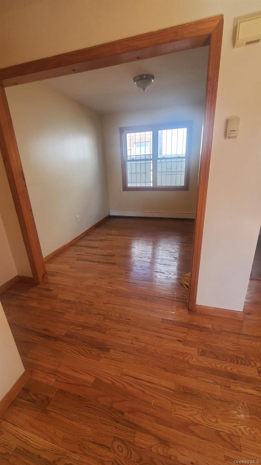 #9 photo, 25103 Union Turnpike, 皇后區 Bellerose , NY 11426