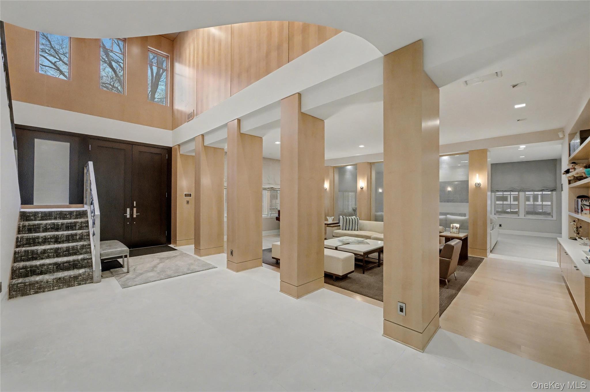 #4 photo, 865 Barberry Lane, Woodsburgh , NY 11598