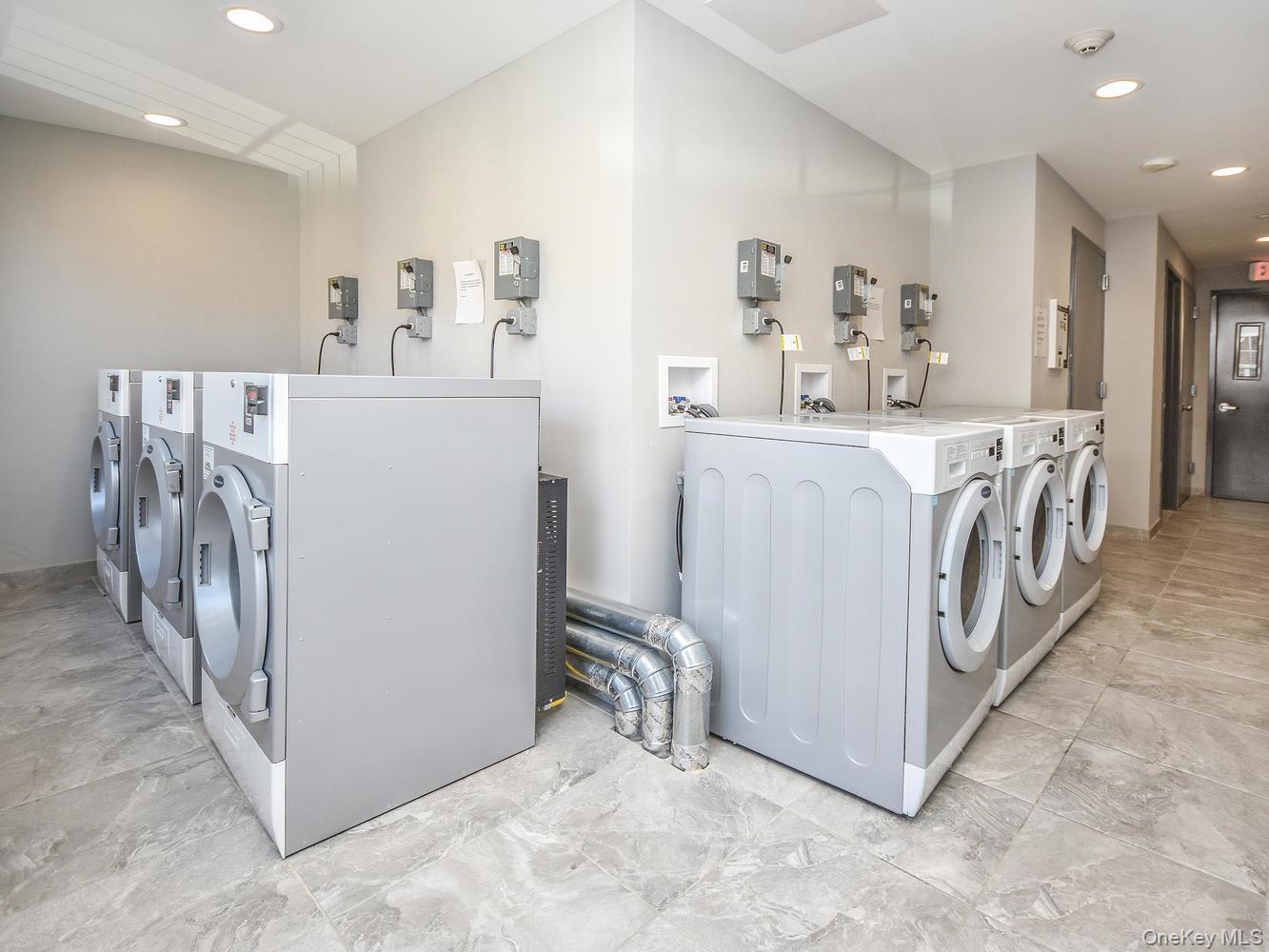 #16 photo, 400 Carney Street, Glen Cove , NY 11542