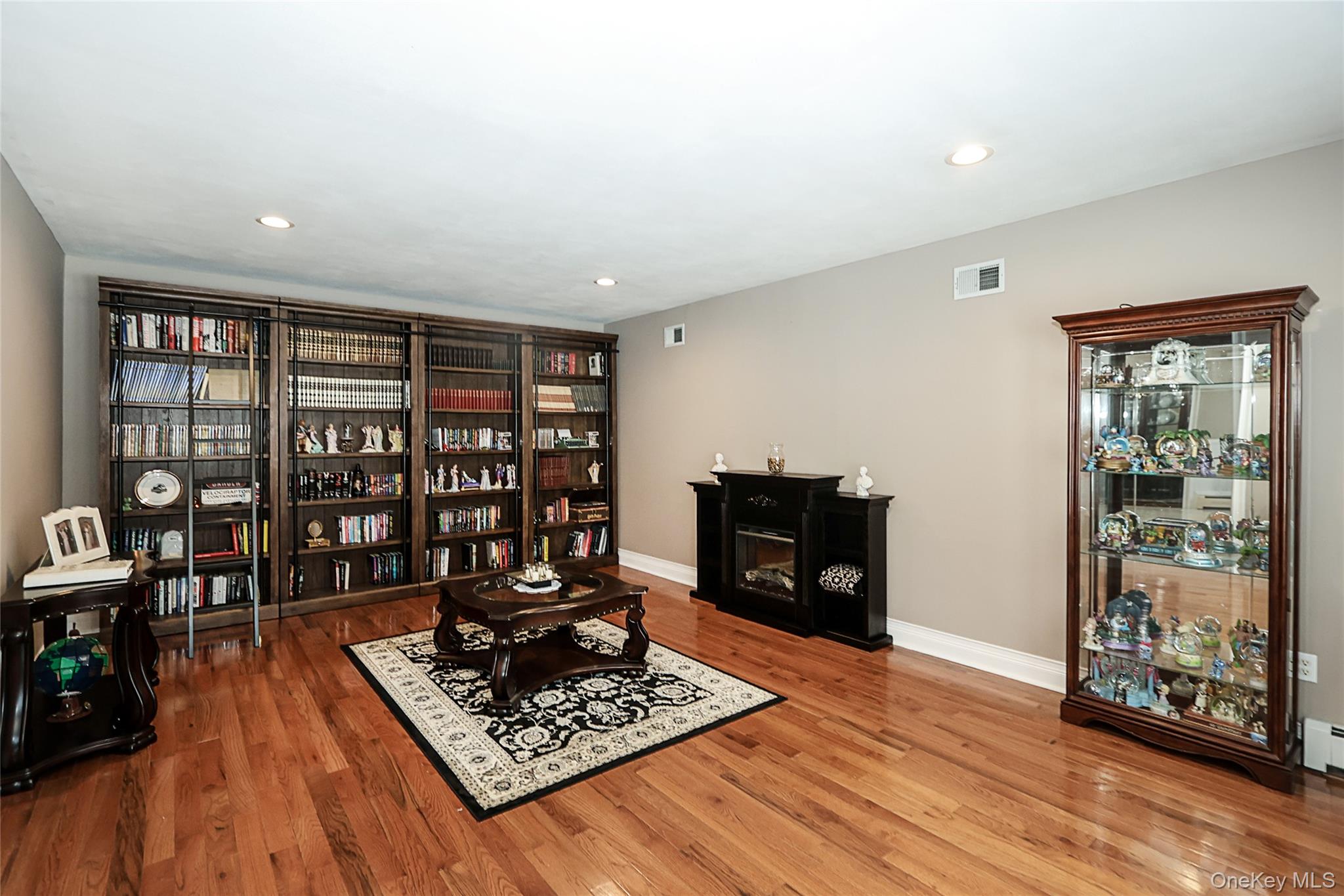 #7 photo, 77 Van Buren Street, Port Jefferson Station , NY 11776