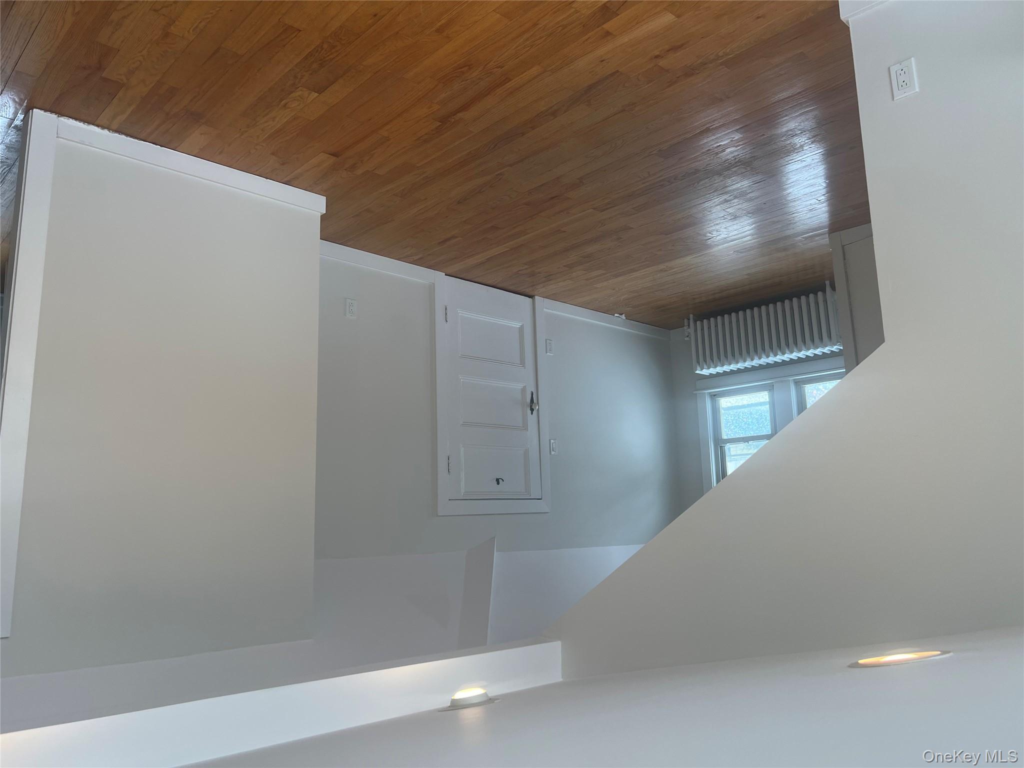 #5 photo, 19 6th Street, ناسو Bayville , NY 11709