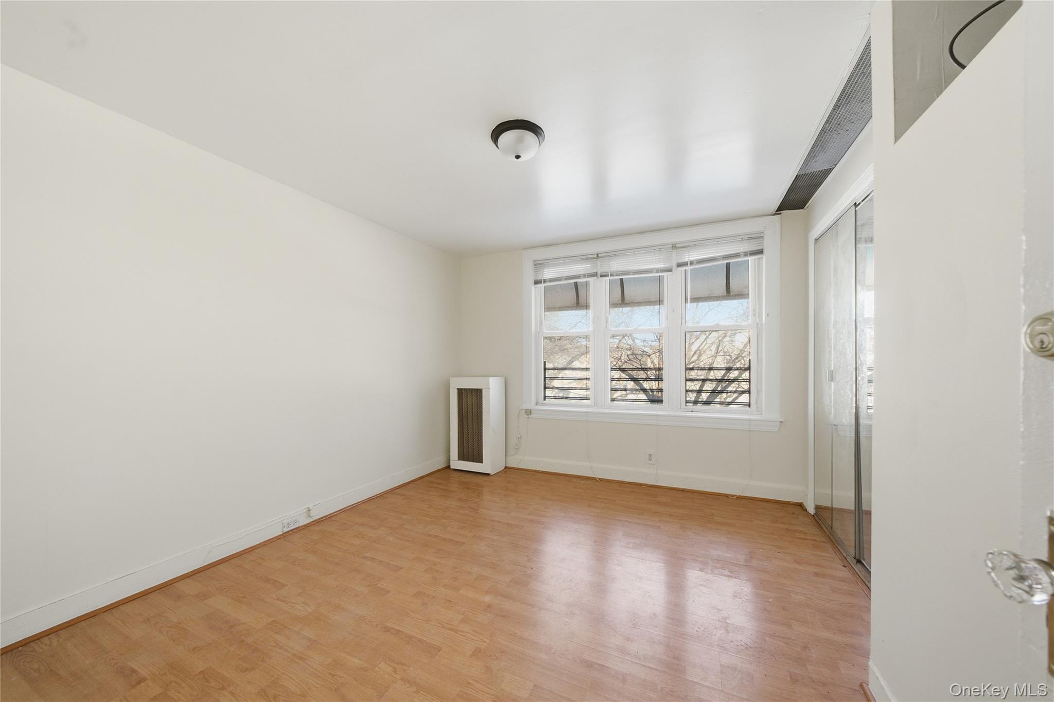 #19 photo, 119-04 143rd Street, Jamaica , NY 11436