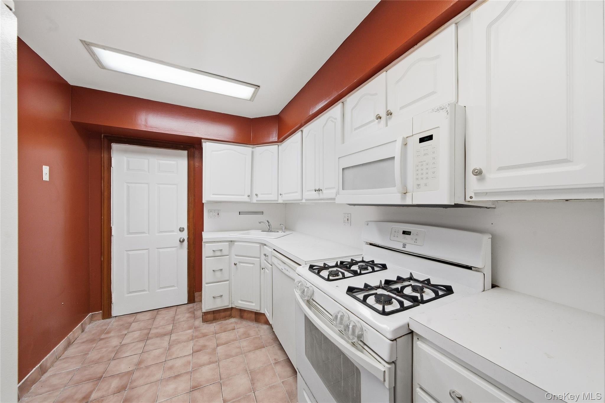 #7 photo, 119-04 143rd Street, Jamaica , NY 11436