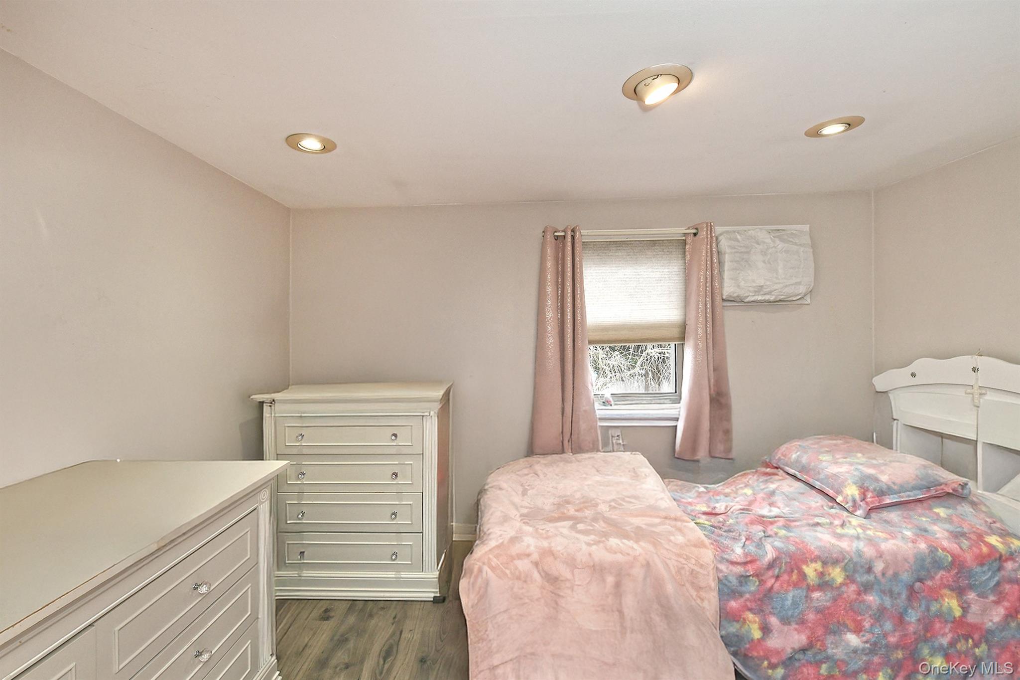 #19 photo, 103 Ranch Lane, ناسو Levittown , NY 11756