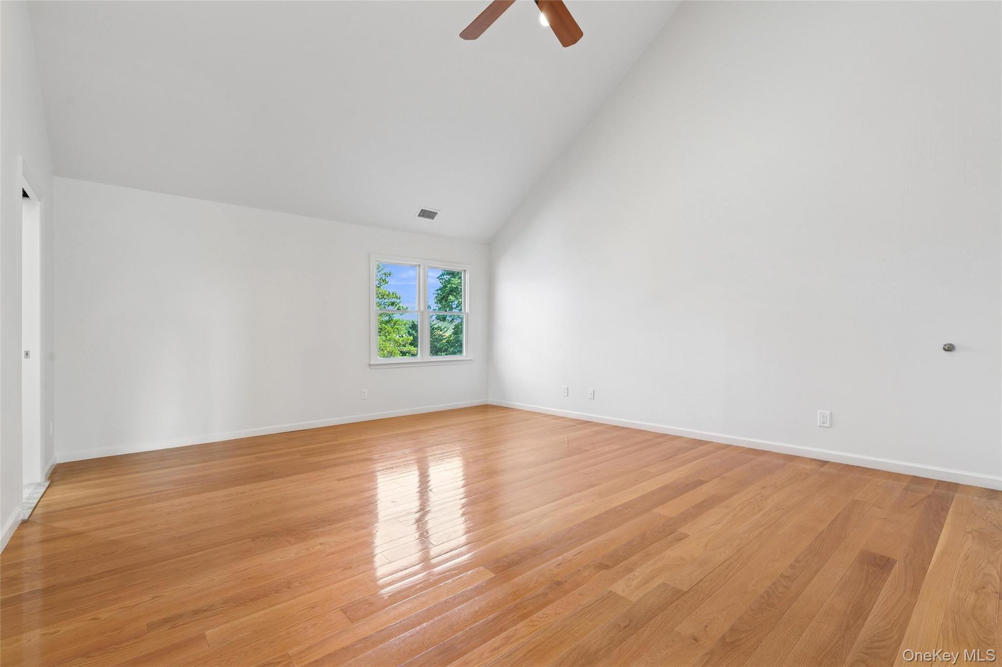 #8 photo, 335 Herricks Lane, Jamesport , NY 11947