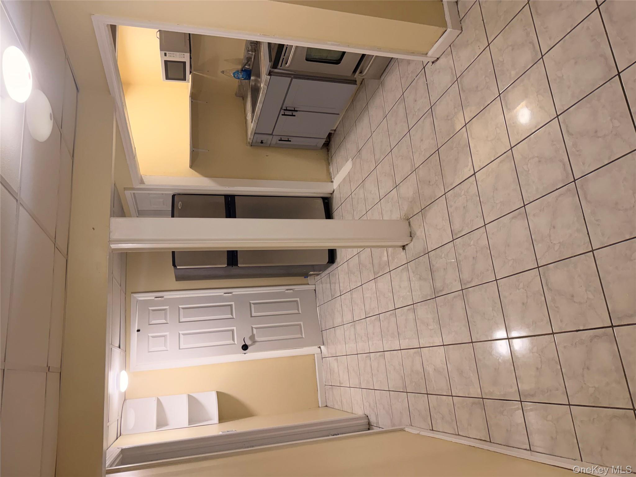 #18 photo, 405 Kane Avenue, East Patchogue , NY 11772