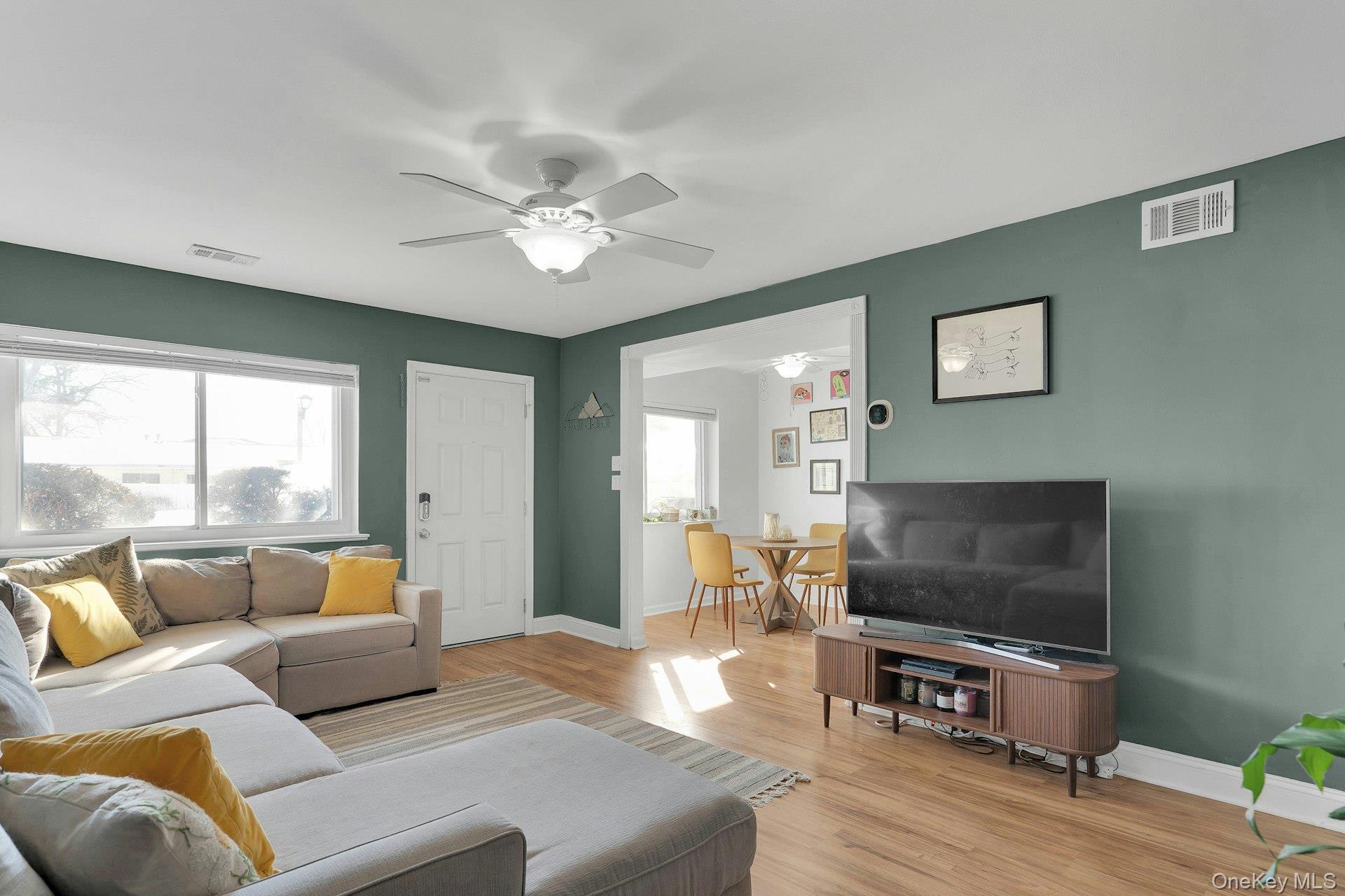 #13 photo, 204 Storm Drive, Holtsville , NY 11742