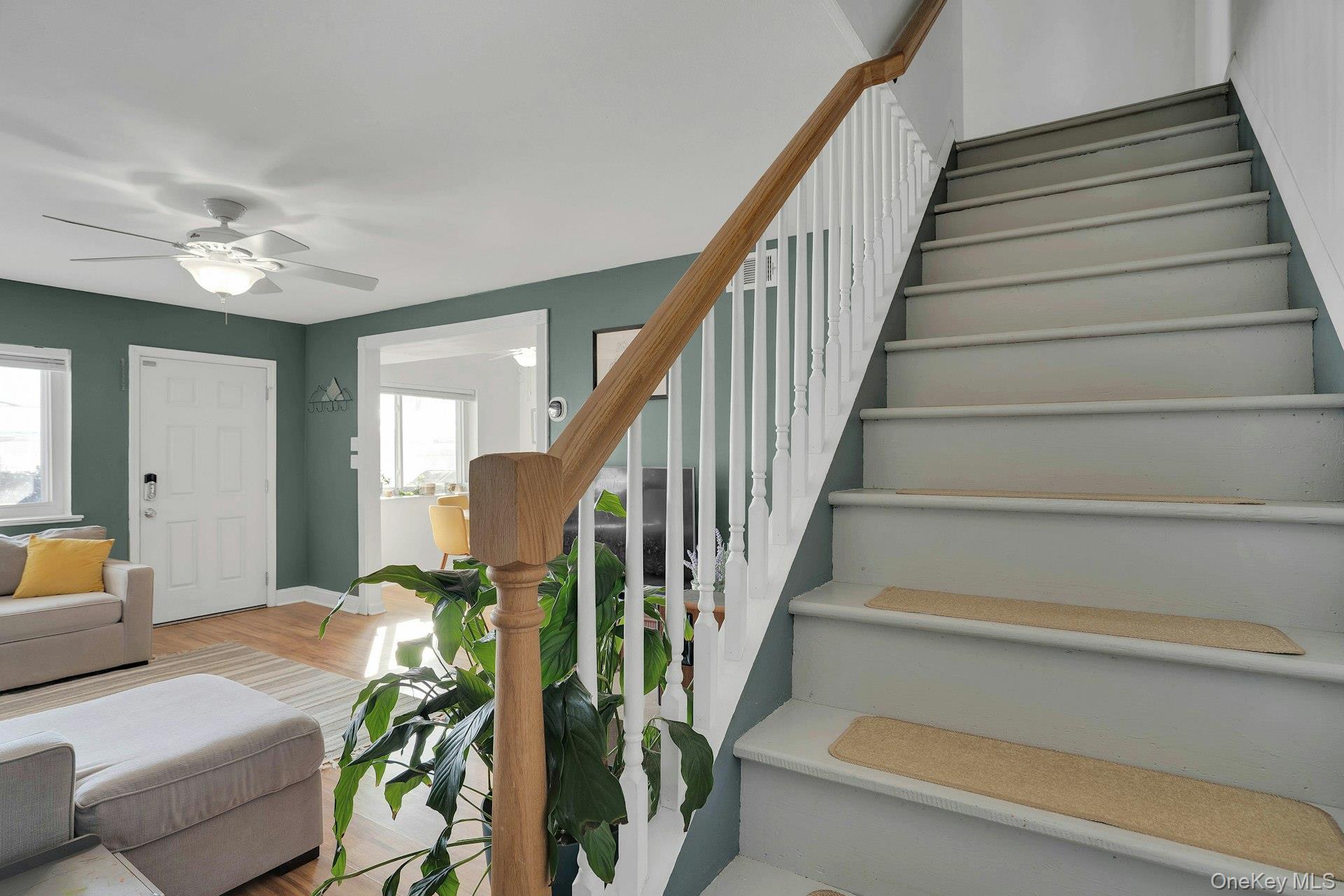 #17 photo, 204 Storm Drive, Holtsville , NY 11742