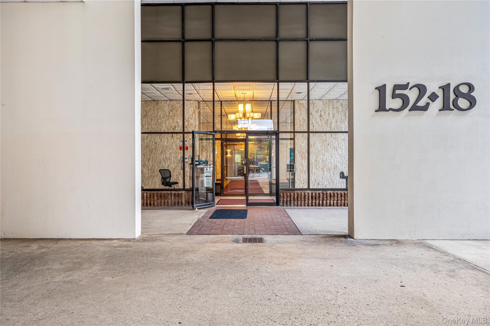 #1 photo, 152-18 Union Turnpike, Flushing , NY 11367