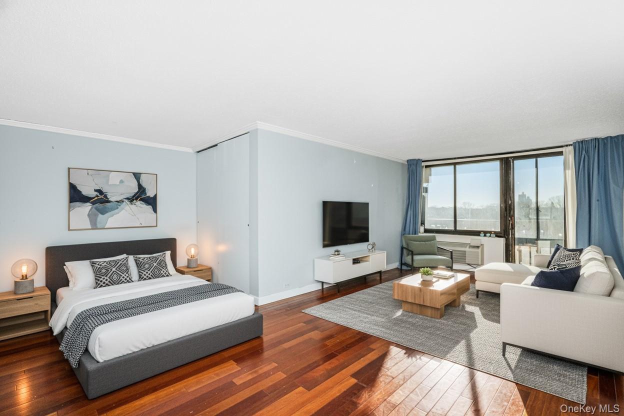 #15 photo, 152-18 Union Turnpike, Flushing , NY 11367