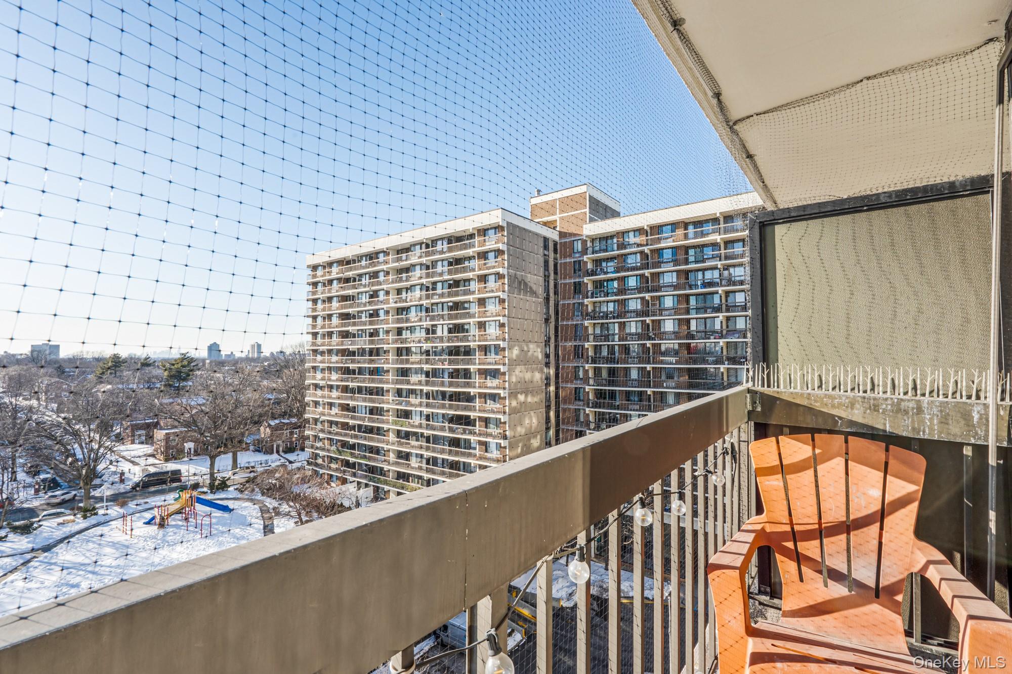 #17 photo, 152-18 Union Turnpike, Flushing , NY 11367