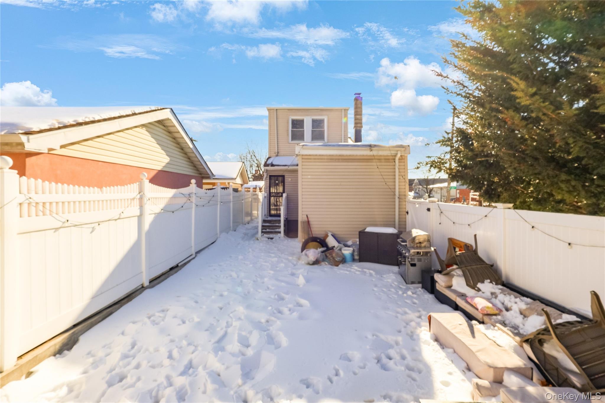 #17 photo, 130-29 133rd Avenue, South Ozone Park , NY 11420