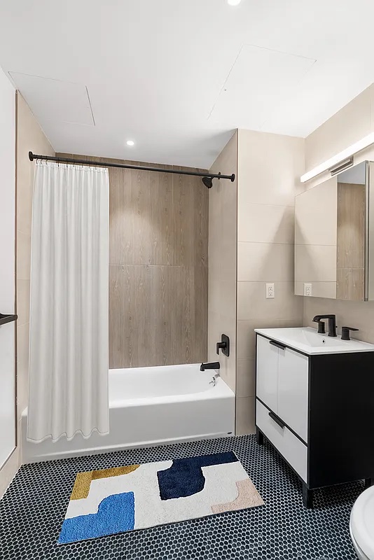 #6 photo, Bronx, הברונקס Spuyten Duyvil , NY 10463