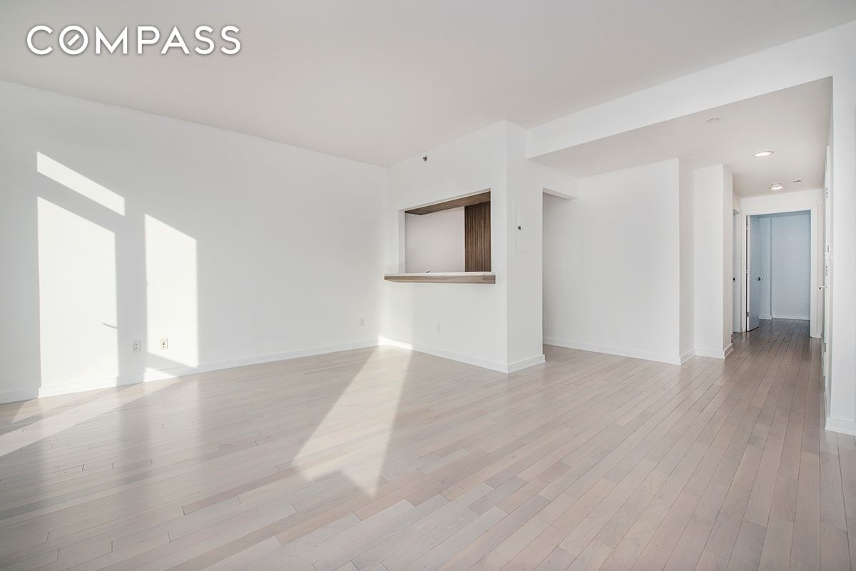 #3 photo, Brooklyn, Williamsburg , NY 11249