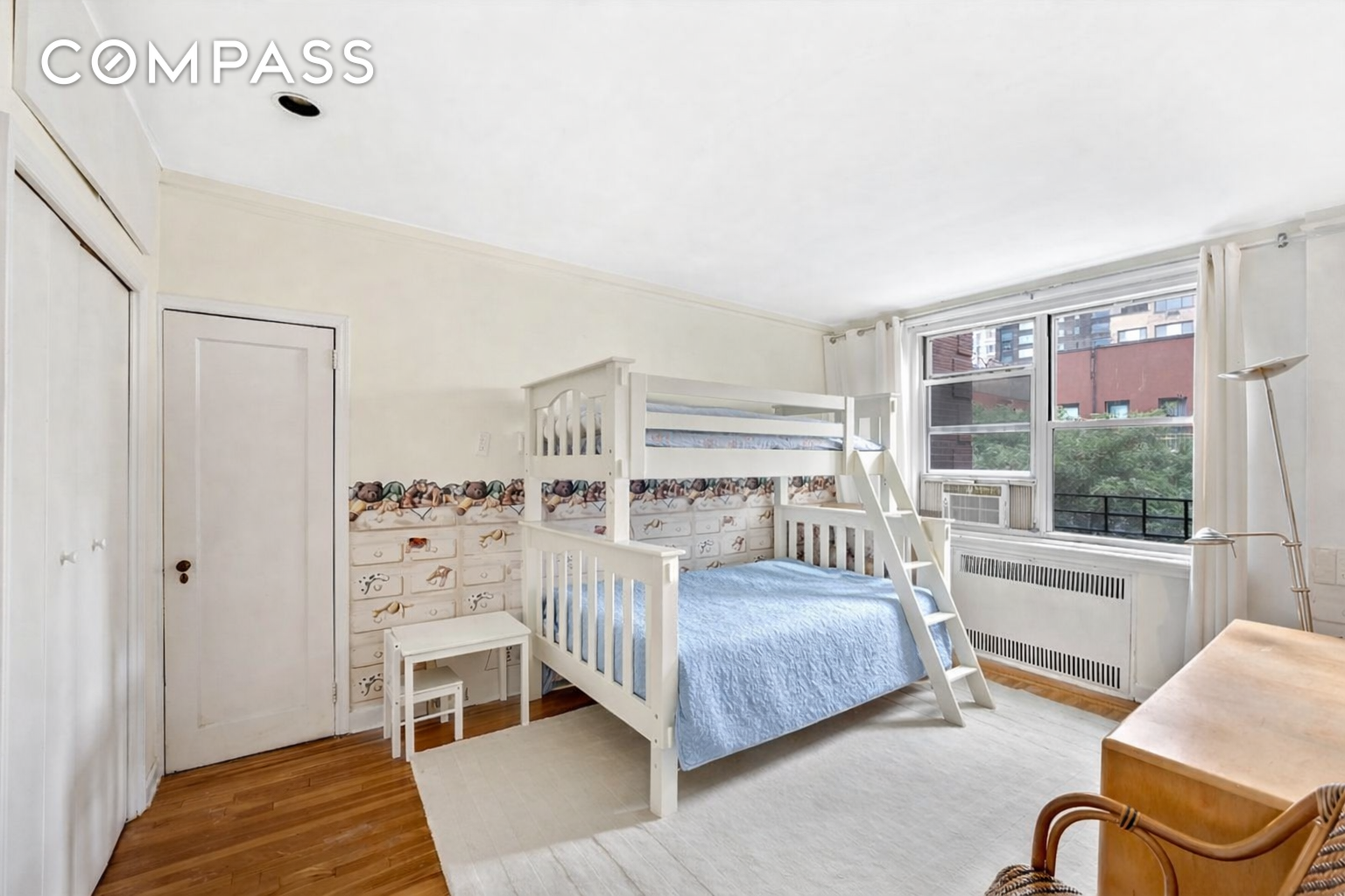 #6 photo, 310 W 55th Street, Hell's Kitchen , NY 10019