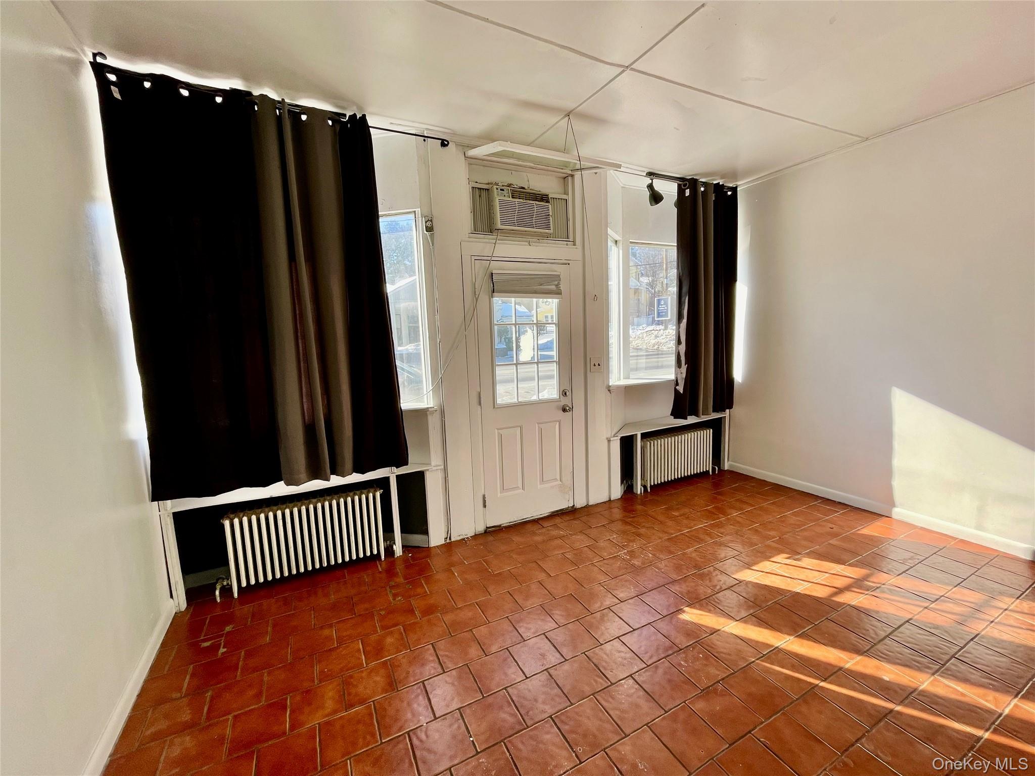 #10 photo, 158 W Main Street, Walden , NY 12586