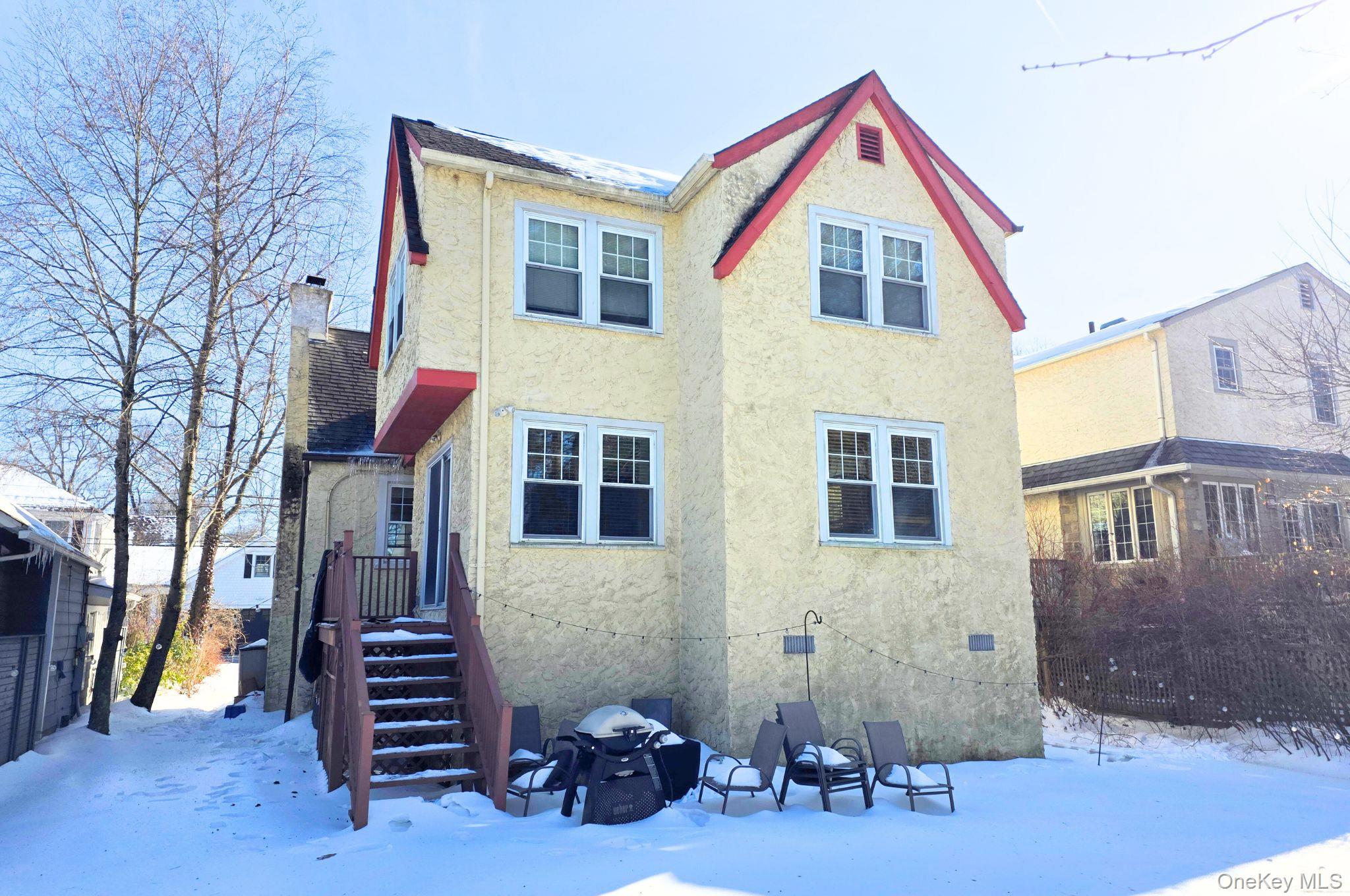 #3 photo, 6 Shadow Lane, Larchmont , NY 10538