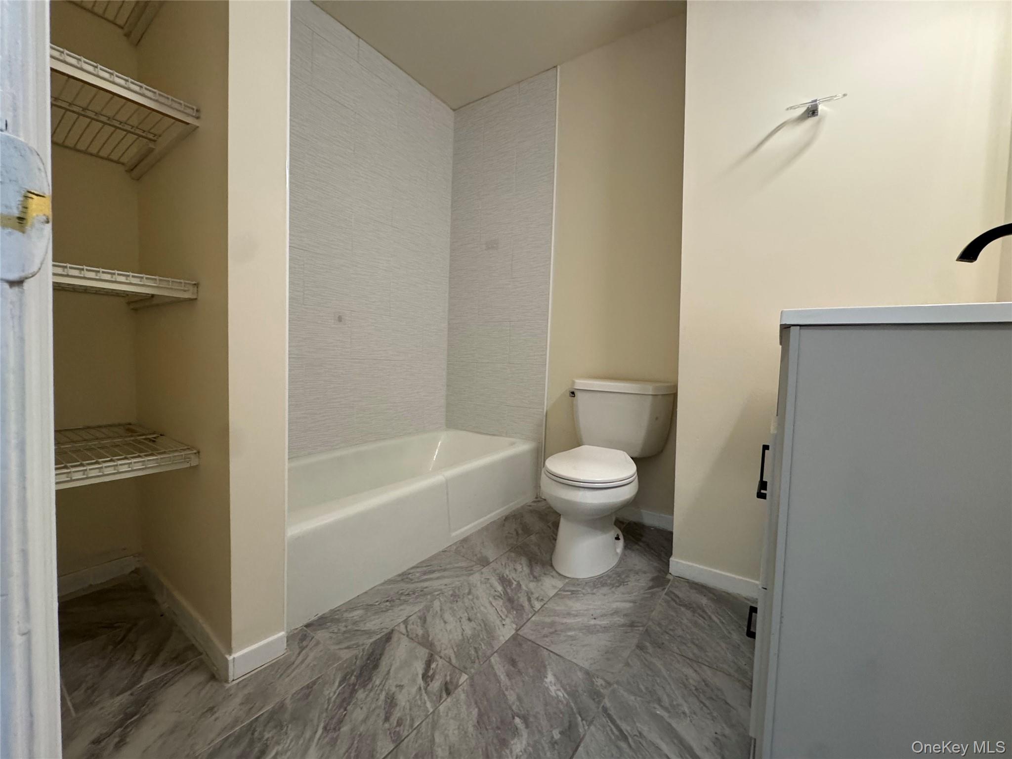 #3 photo, 284 Main Street, Beacon , NY 12508