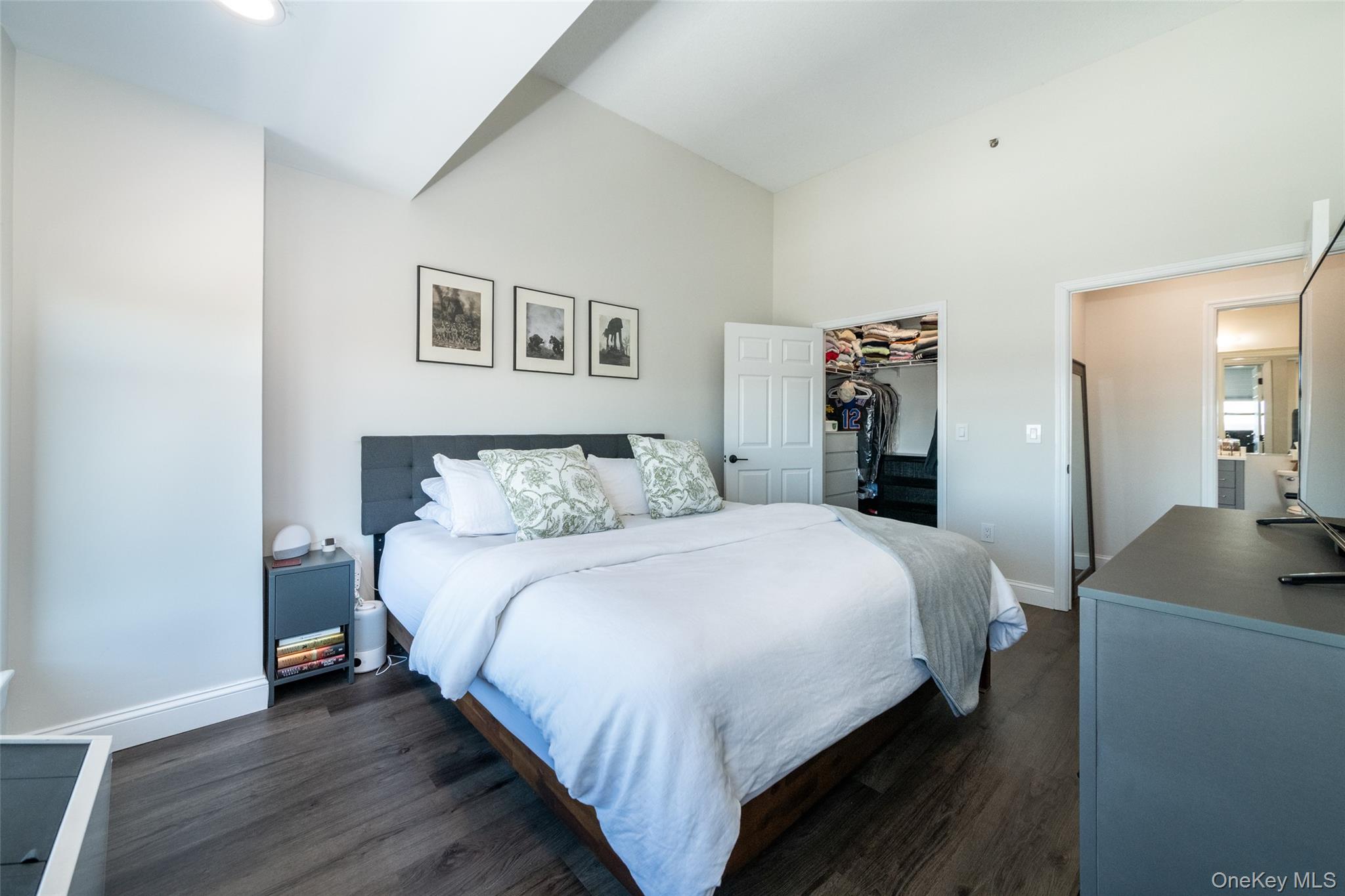 #18 photo, 100 New Roc City Place, New Rochelle , NY 10801