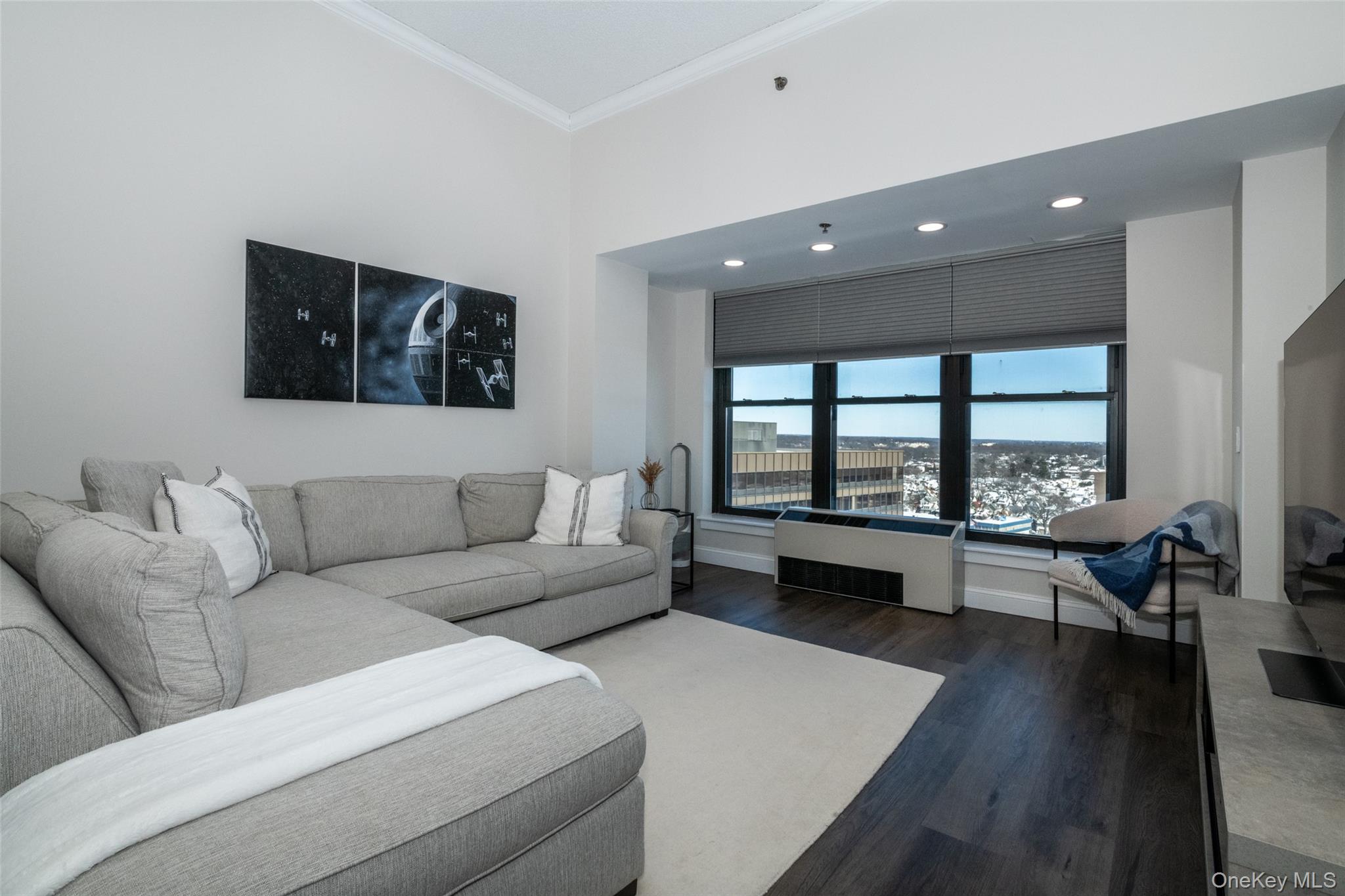 #8 photo, 100 New Roc City Place, New Rochelle , NY 10801