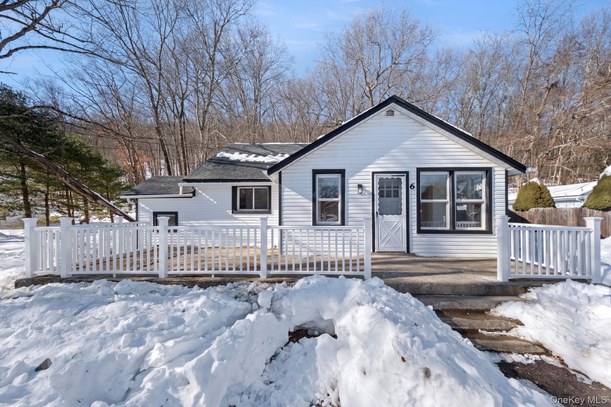 #1 photo, 6 Village Drive, Greenwood Lake , NY 10925