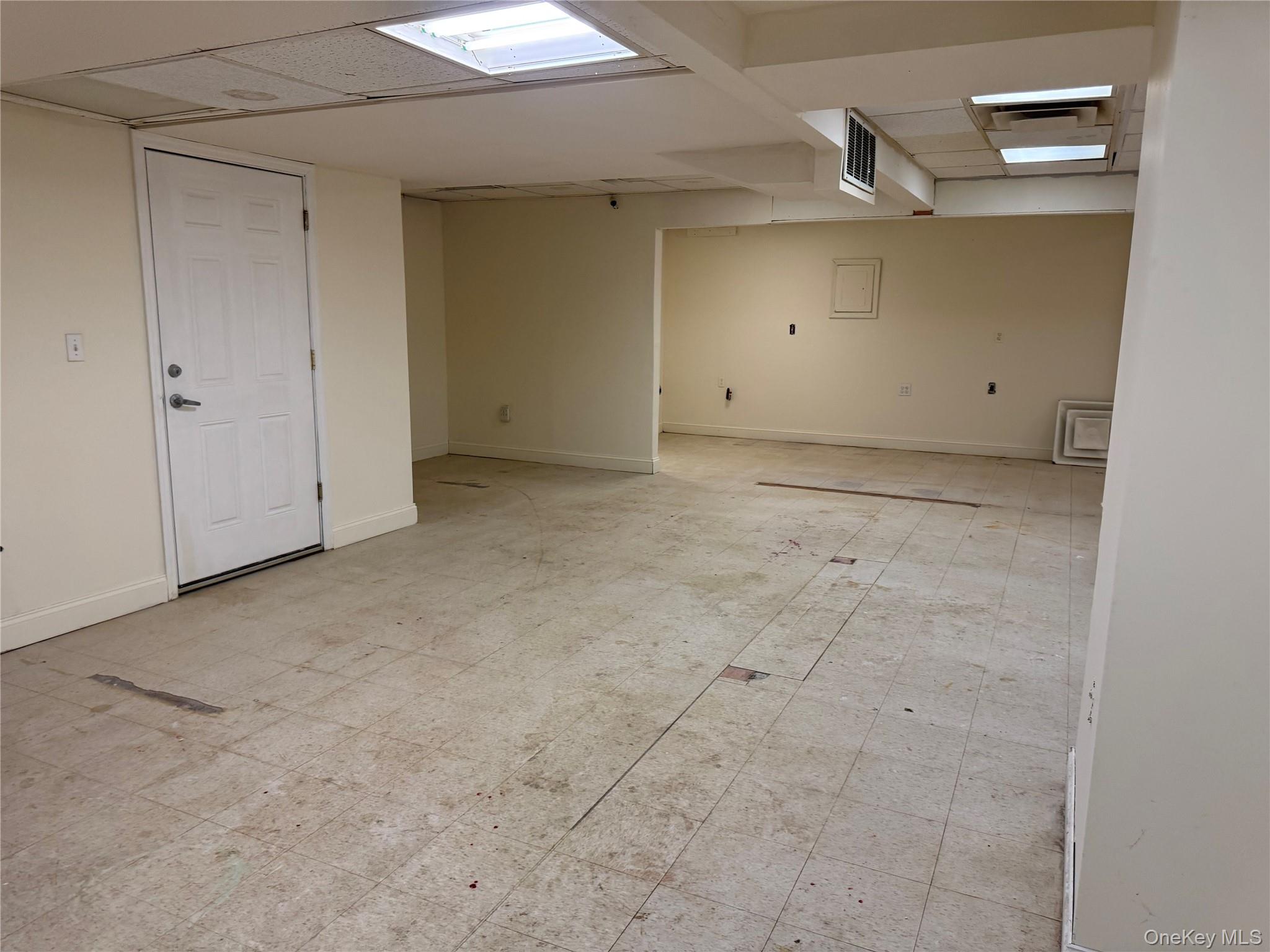 #13 photo, 1020 Wolcott Avenue, Beacon , NY 12508