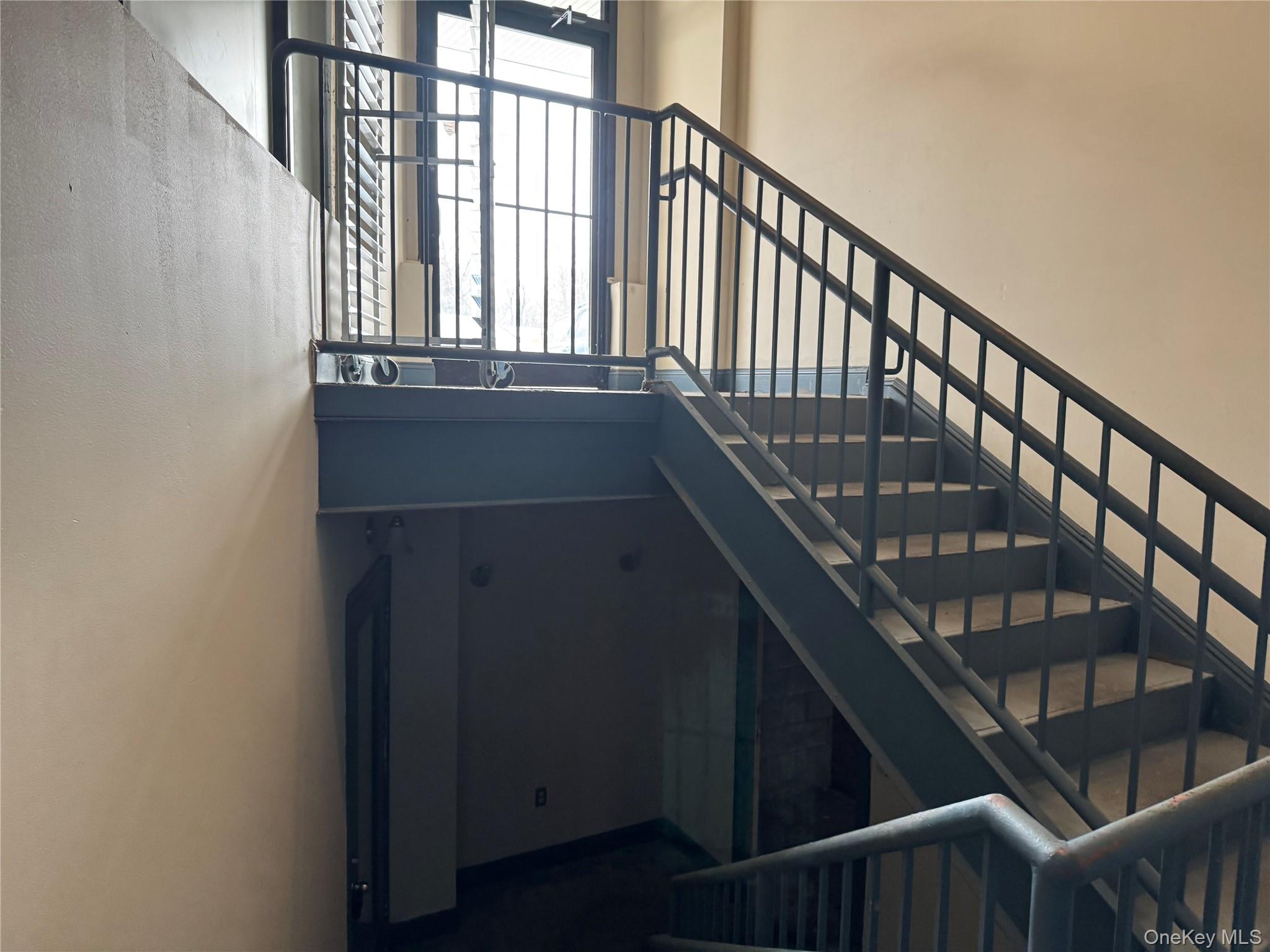 #18 photo, 1020 Wolcott Avenue, Beacon , NY 12508