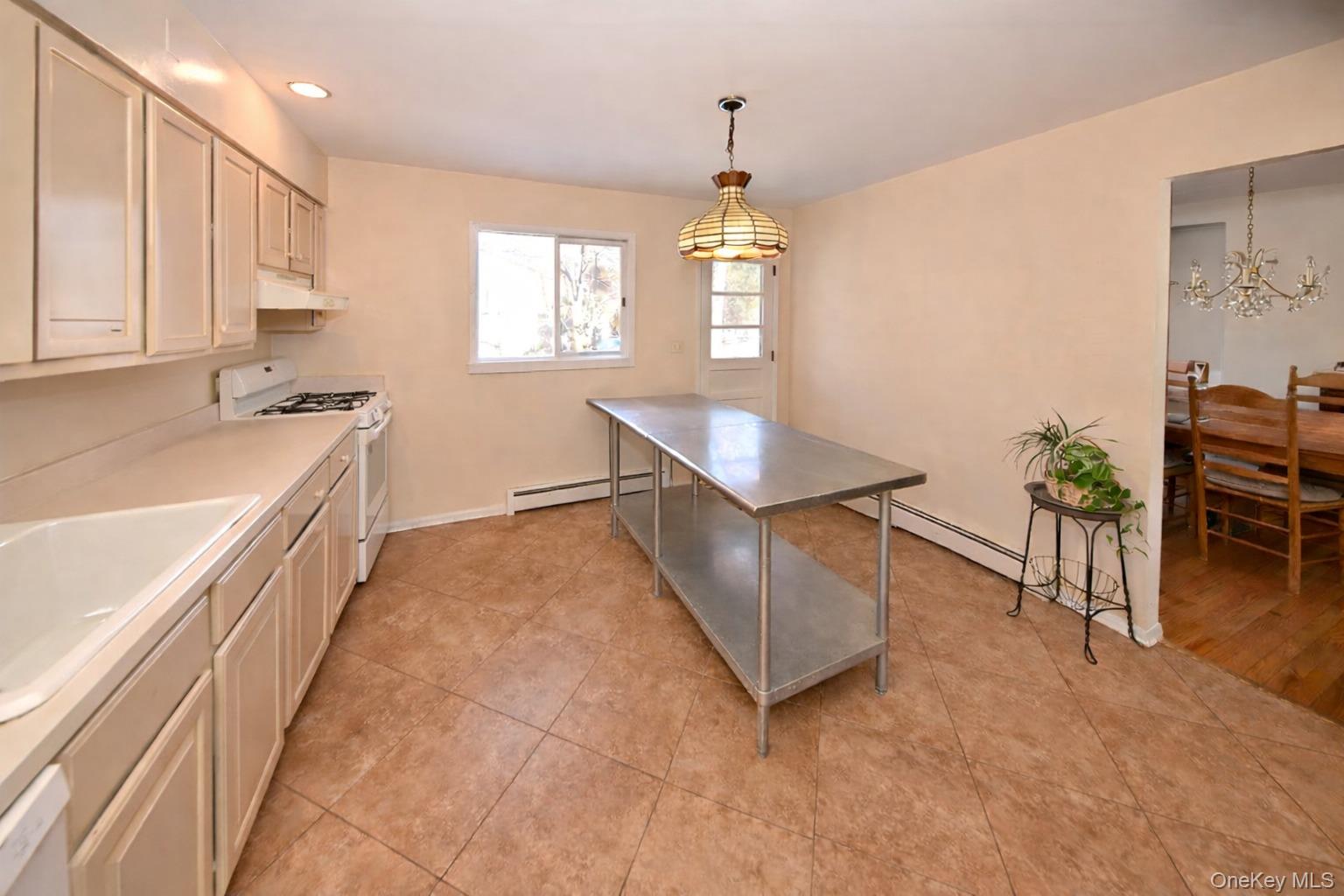 #4 photo, 145 S Little Tor Road, New City , NY 10956