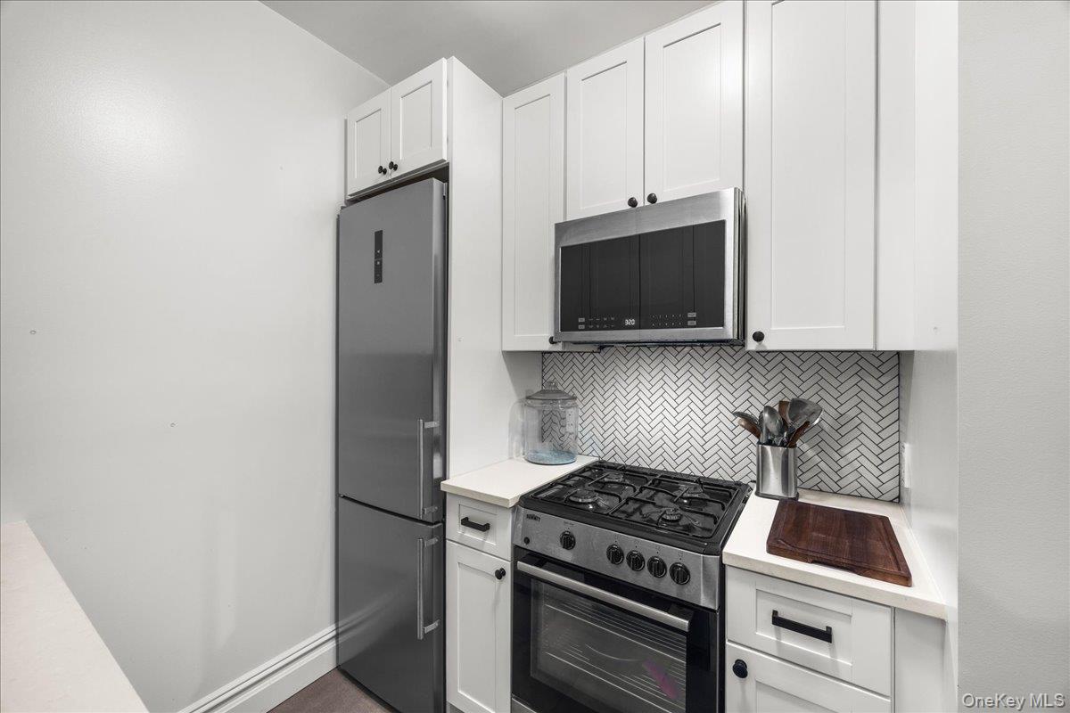 #6 photo, 445 Gramatan Avenue, Mount Vernon , NY 10552