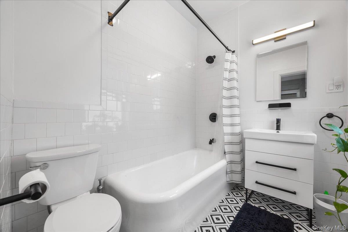 #7 photo, 445 Gramatan Avenue, Mount Vernon , NY 10552