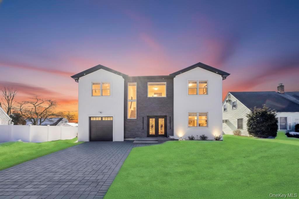 #1 photo, 62 Haven Lane, מחוז נסאו Levittown , NY 11756