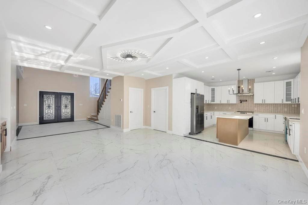 #14 photo, 62 Haven Lane, מחוז נסאו Levittown , NY 11756