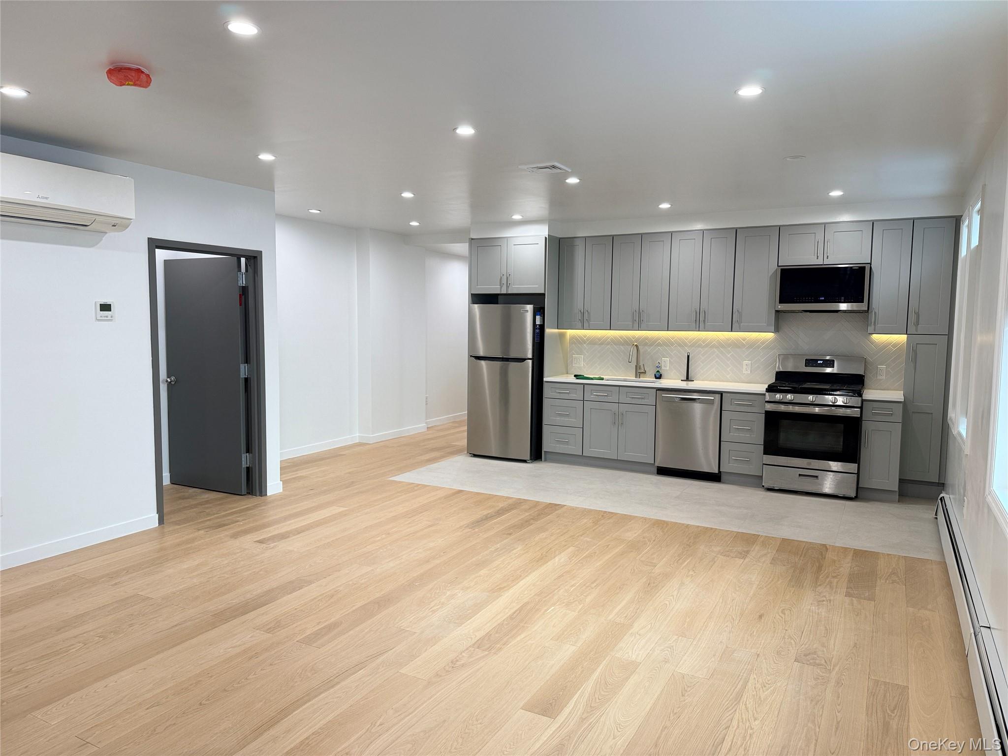 #3 photo, 4823 44th Street, Woodside , NY 11377