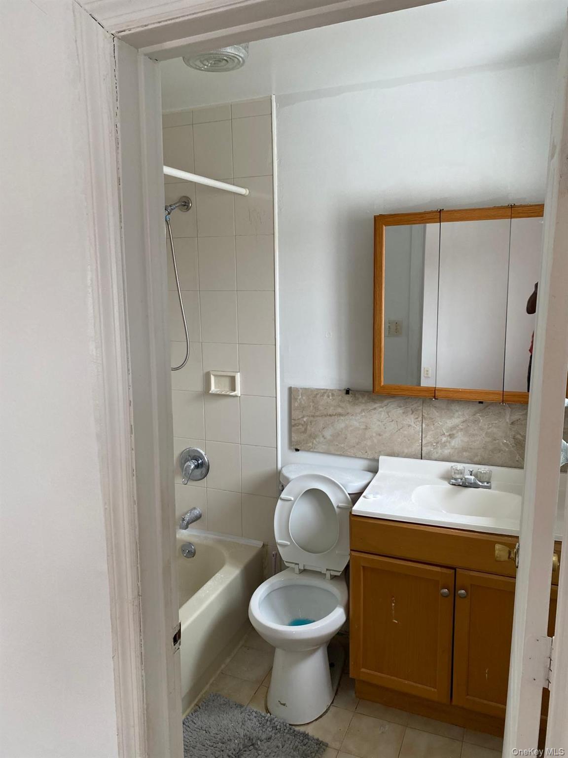 #6 photo, 22-12 Regina Avenue, Far Rockaway , NY 11691