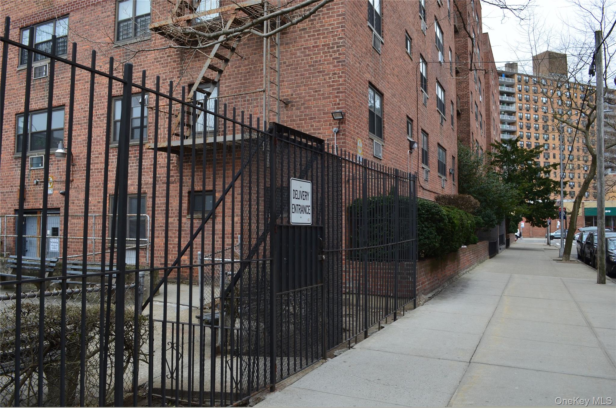 #19 photo, 9910 60th Avenue, Corona , NY 11368