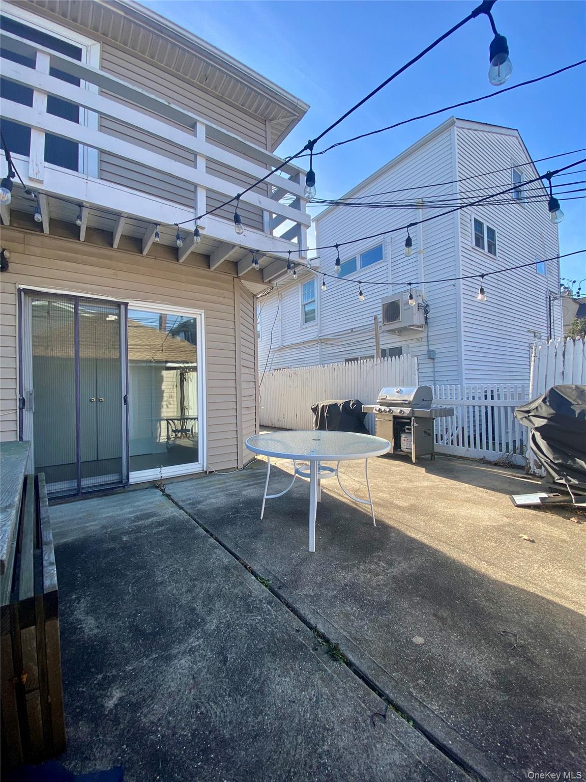 #7 photo, 641 E Olive Street, Long Beach , NY 11561