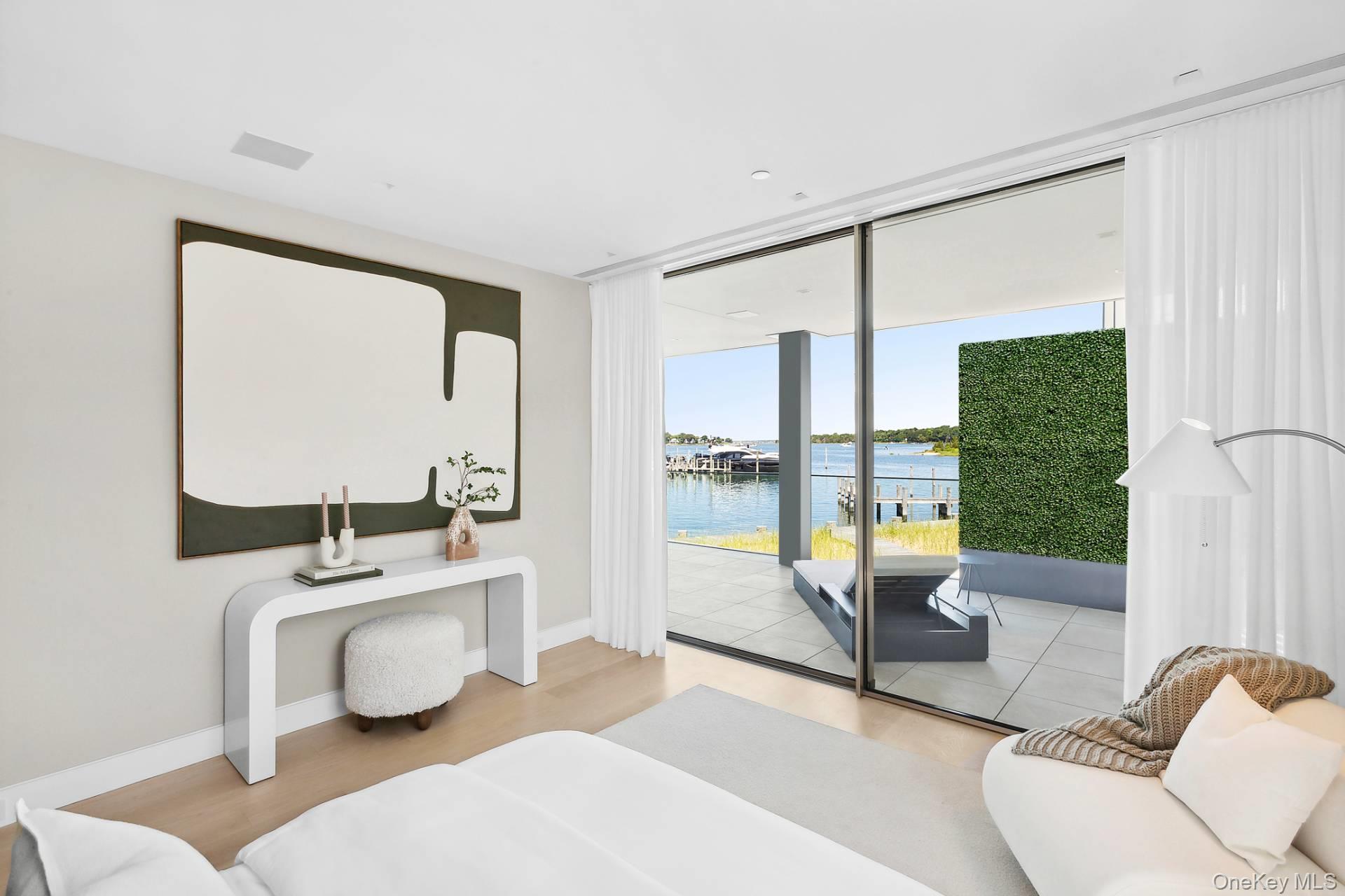 #19 photo, 2 B West Water, Sag Harbor , NY 11963