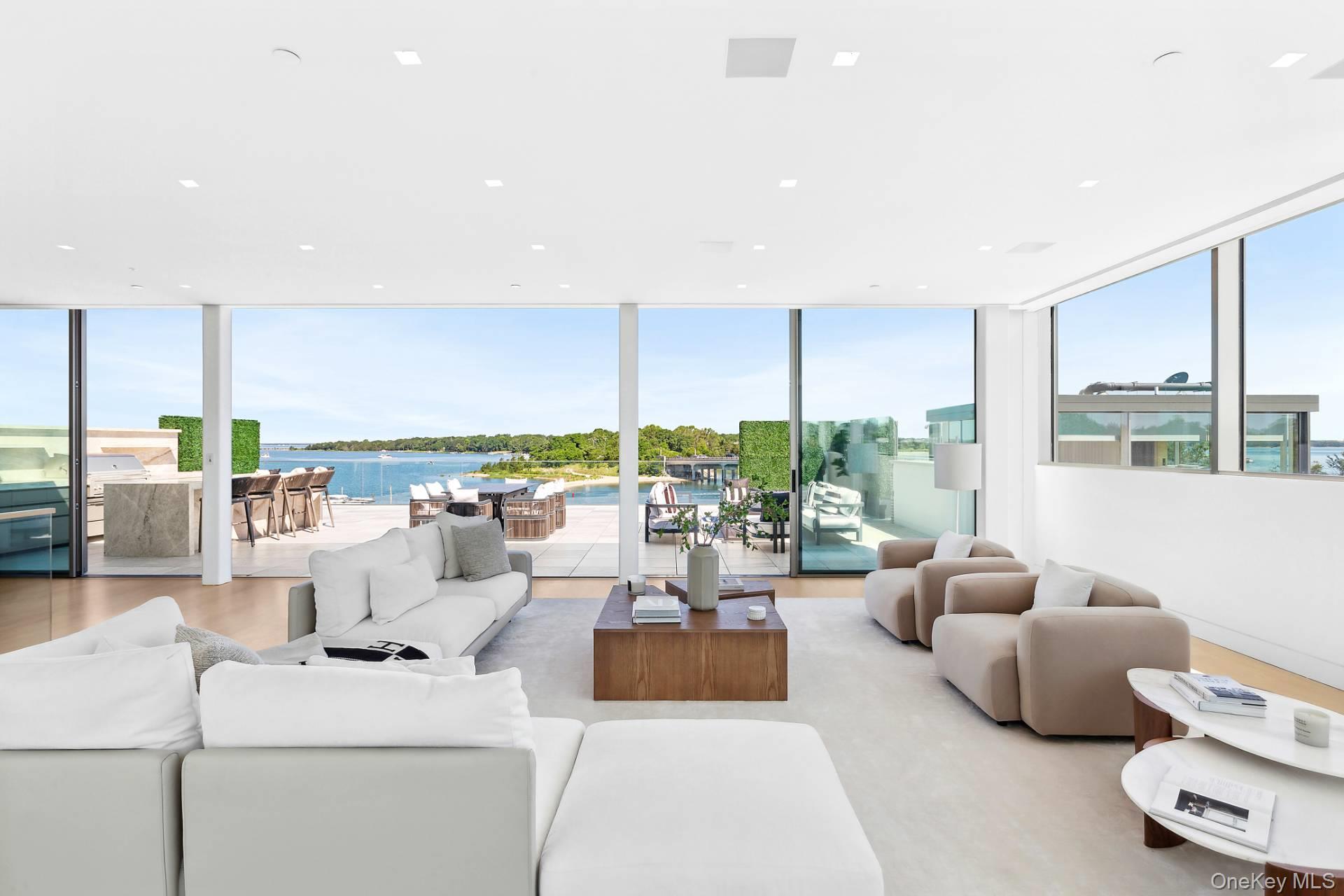 #9 photo, 2 B West Water, Sag Harbor , NY 11963