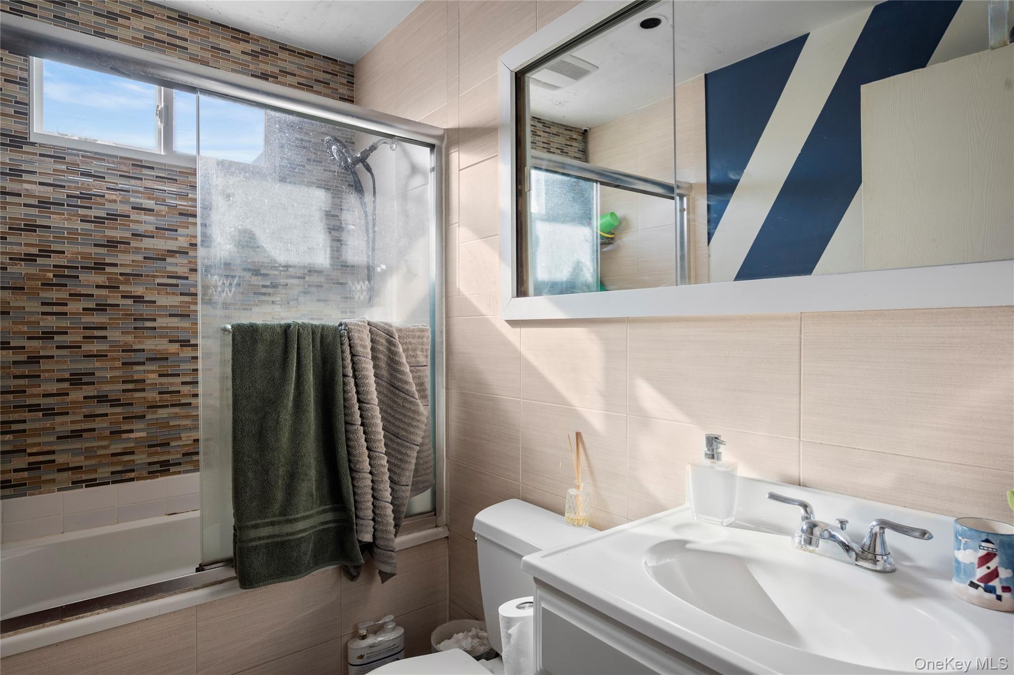 #10 photo, 256 Madison Street, Mamaroneck , NY 10543