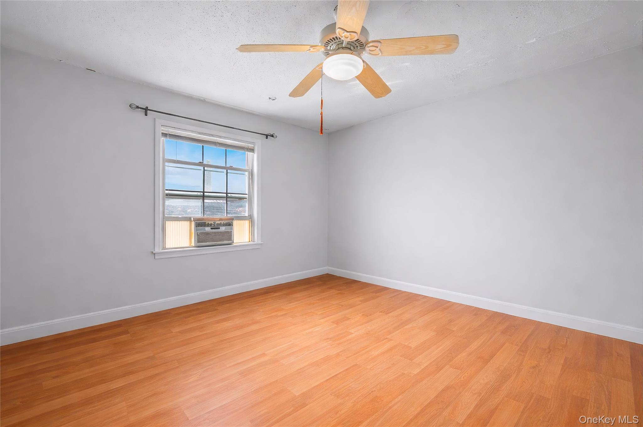 #7 photo, 256 Madison Street, Mamaroneck , NY 10543