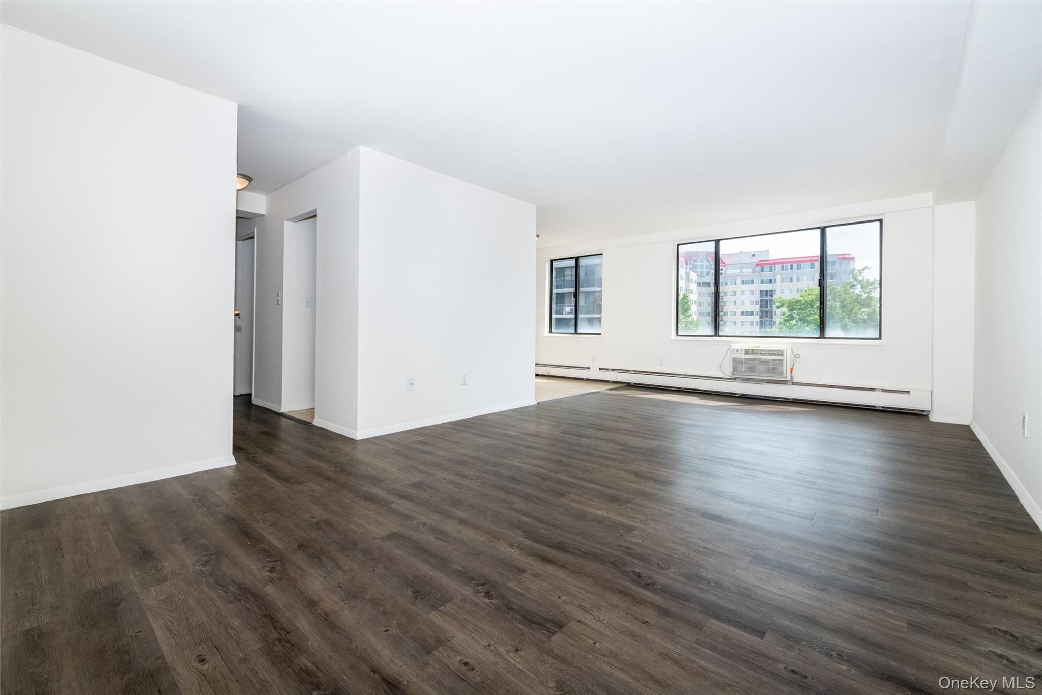 #14 photo, 7 Lake Street, White Plains , NY 10603