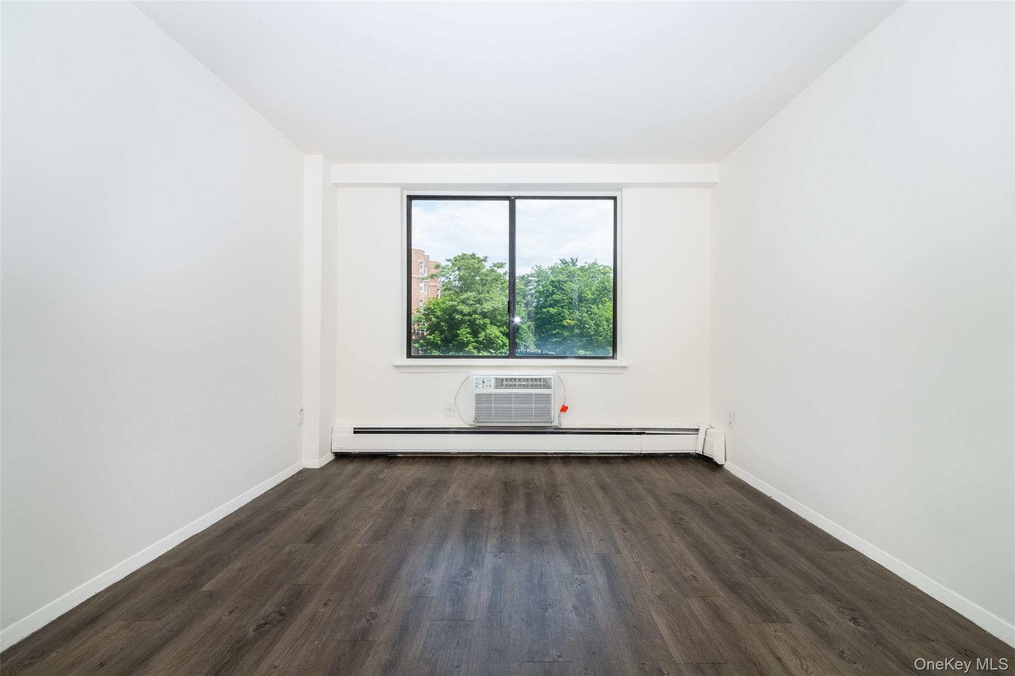 #5 photo, 7 Lake Street, White Plains , NY 10603