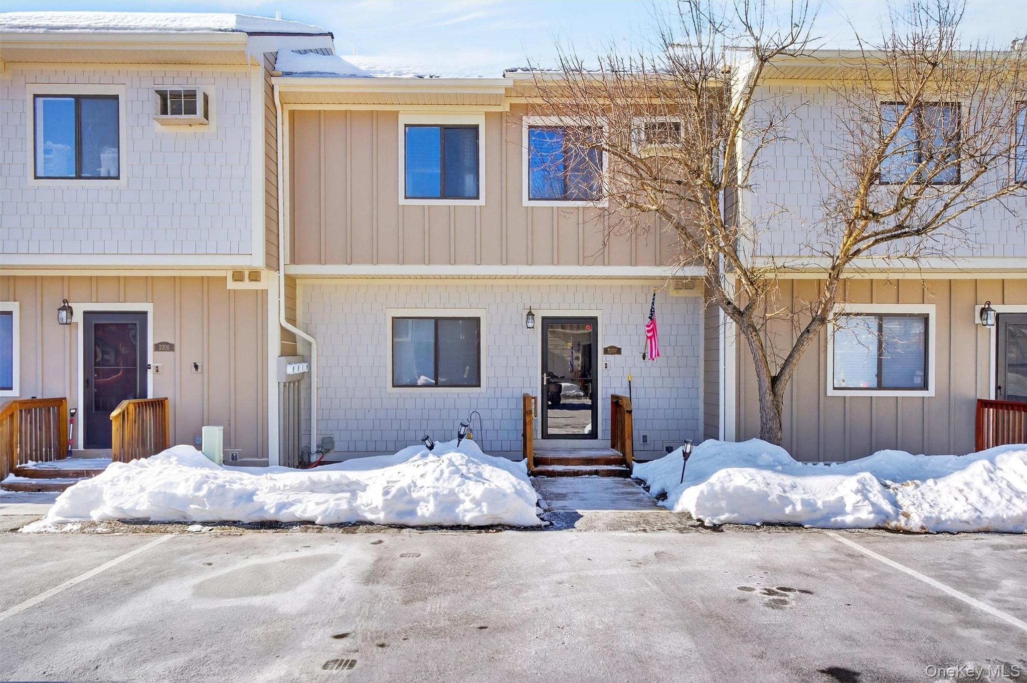 #1 photo, 5307 Chelsea Cove, Hopewell Junction , NY 12533